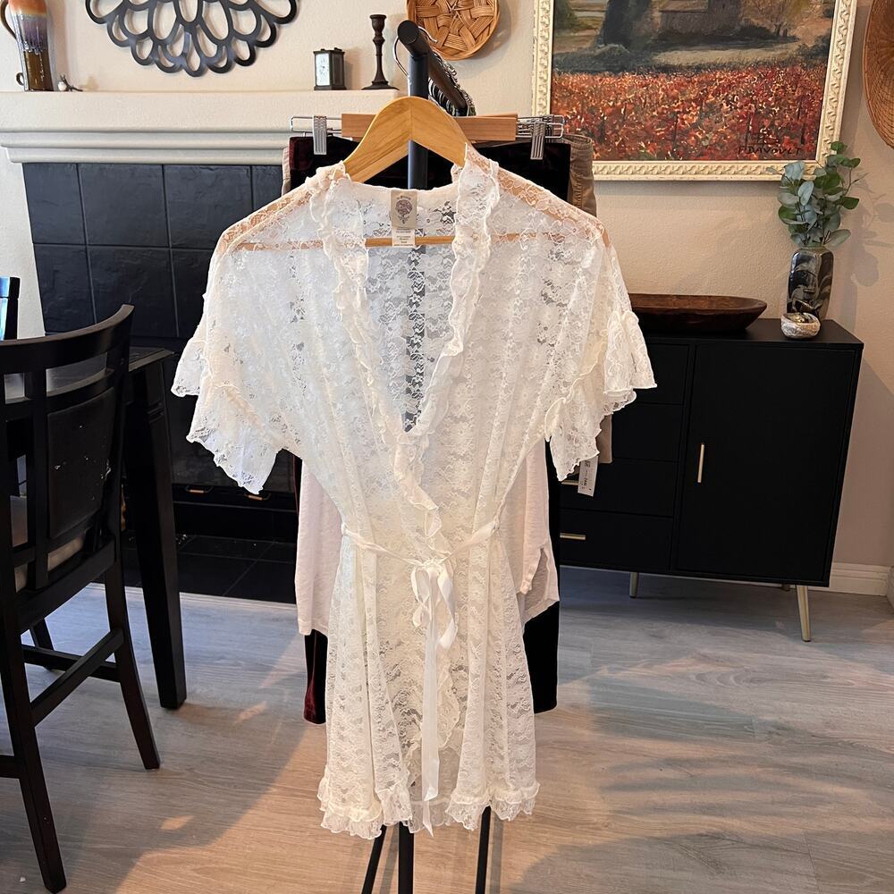 In Bloom by Jonquil Robe Womens Size Small Ivory Retro Lace Wrap Babydoll Floral - Picture 16 of 16